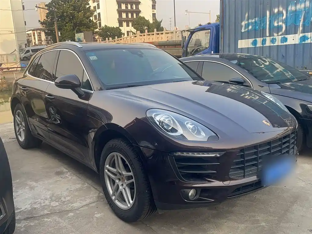 Porsche Macan 2017 Macan 2.0T фото 9