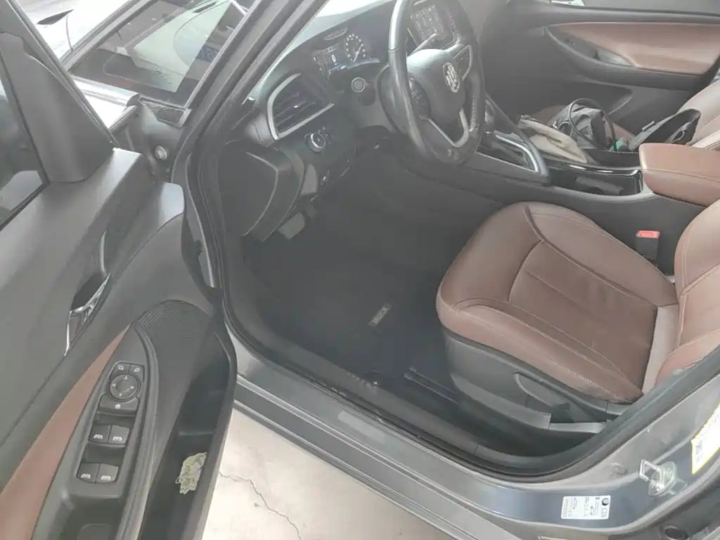Buick GL6 2018 2018 18T 6-Seater Luxury