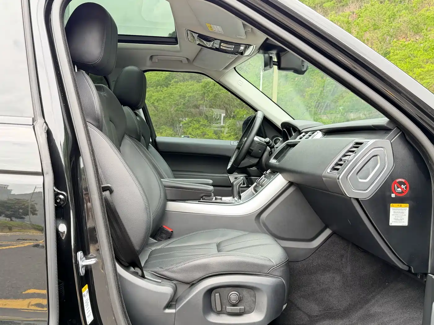 Land Rover Range Rover Sport 2017 3.0 SC V6 SE фото 14