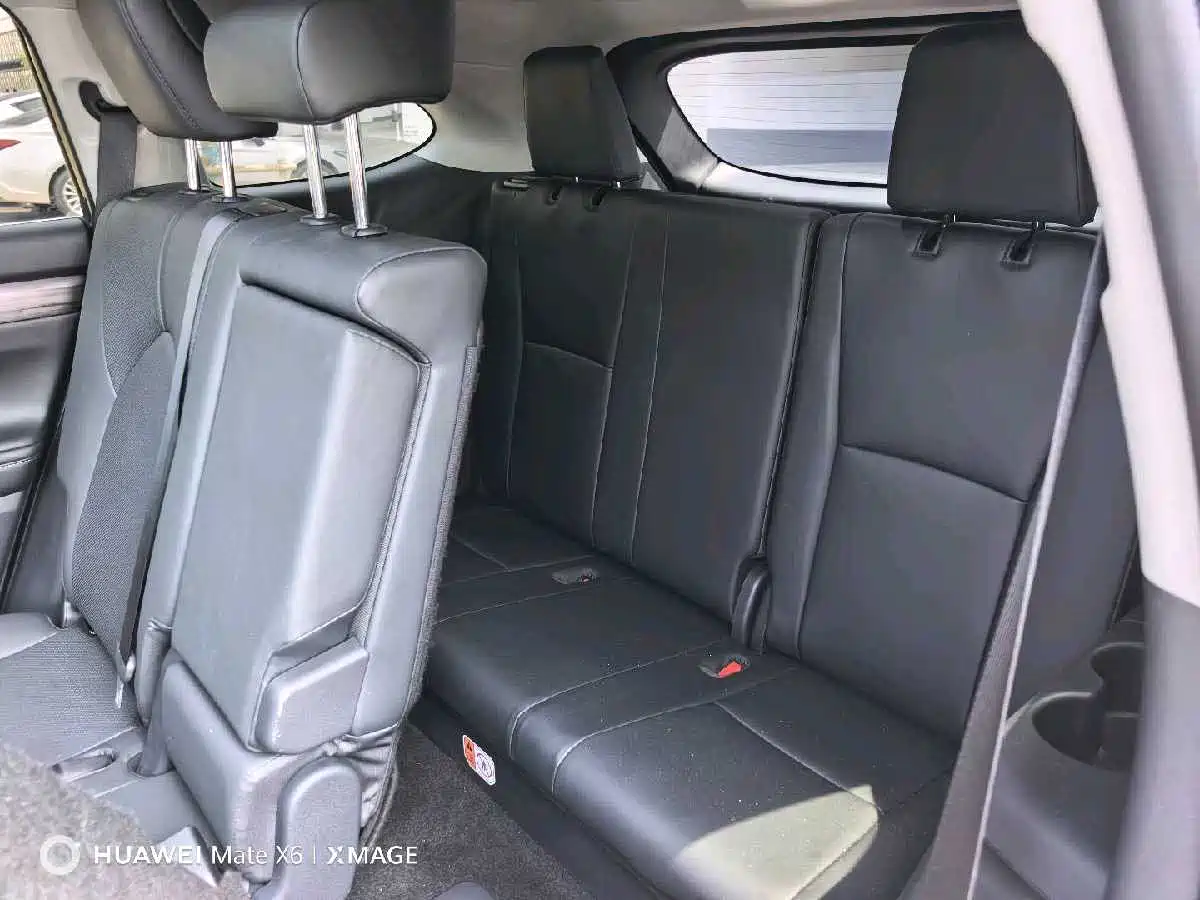 Toyota Highlander 2024 2.5L Smart Hybrid 4WD Premium 7-seater фото 20