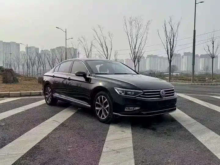 Volkswagen Magotan 2020 330TSI DSG Leading фото 3