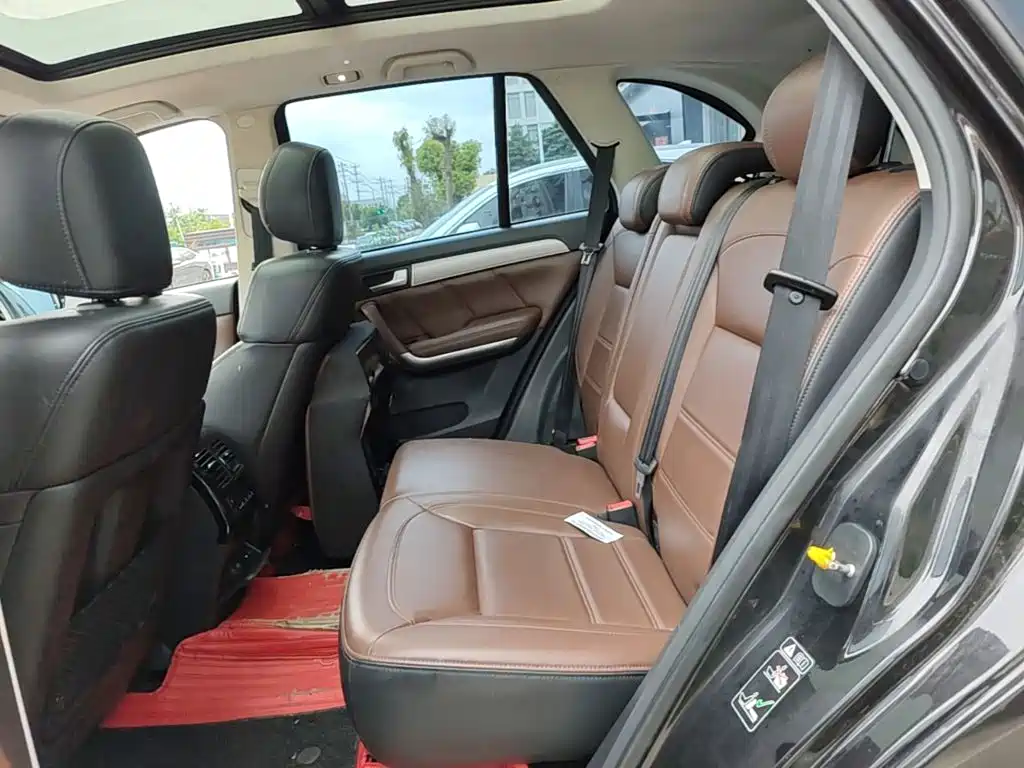 Haval H8 2017 2017 2.0T Gasoline 2WD Smart Enjoyment