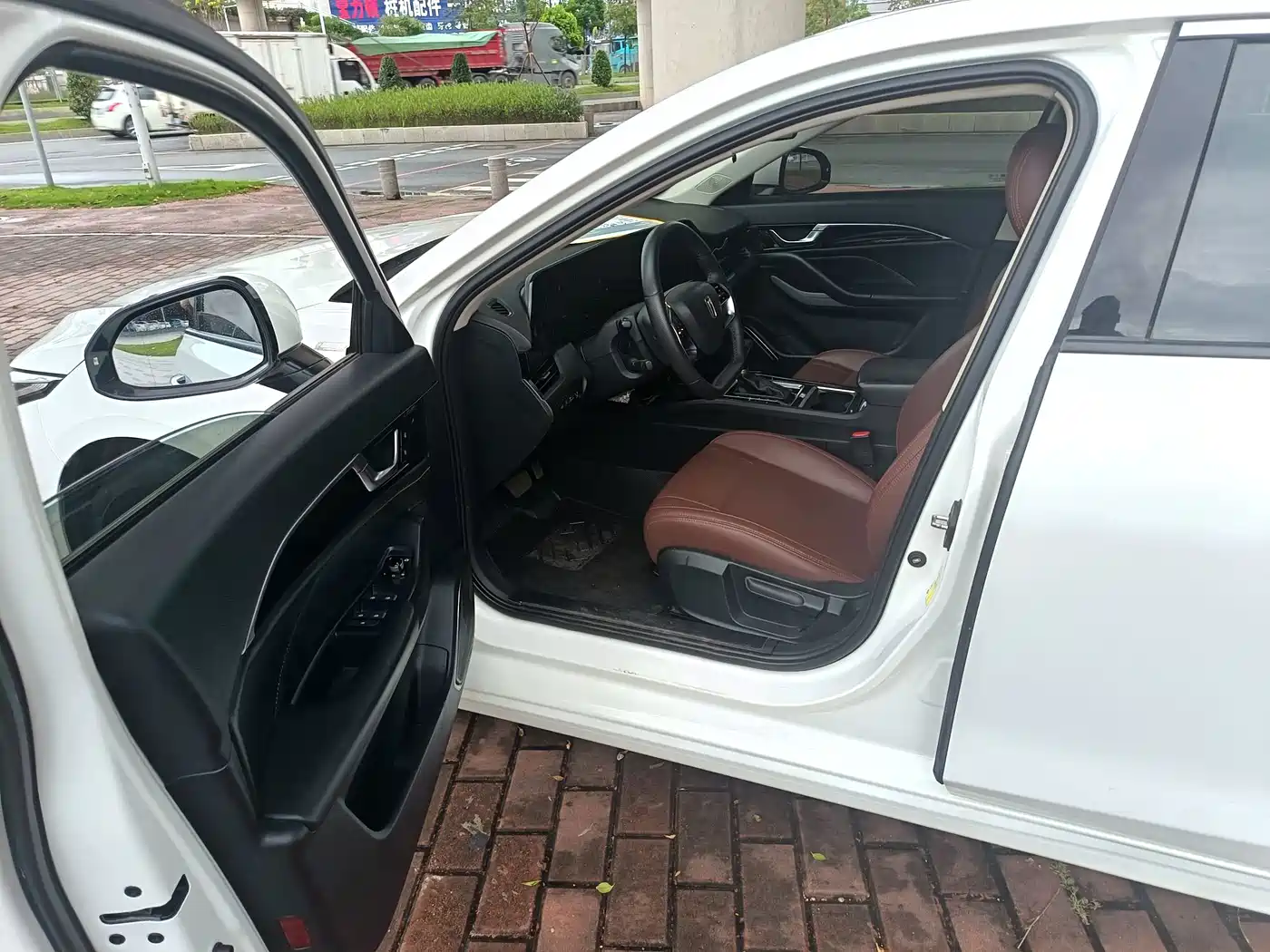 Фото 4 - Besturn B70