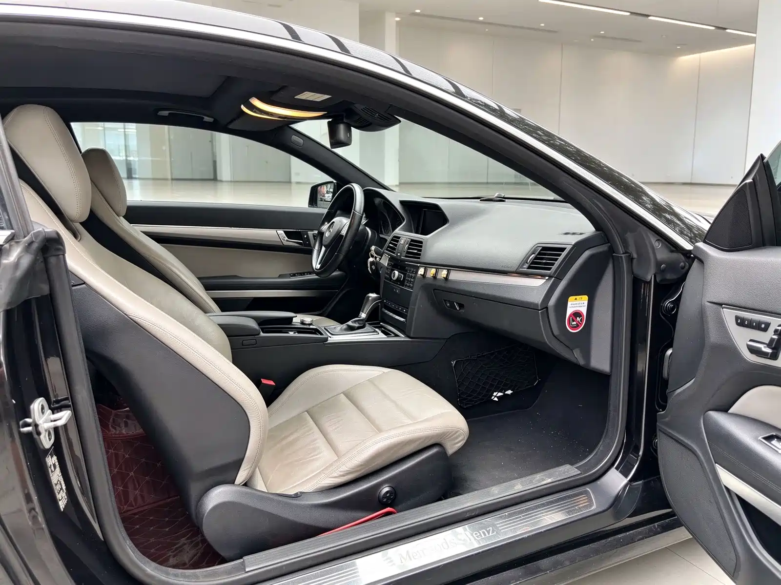 Фото 11 - Mercedes-Benz E-Class (Import)