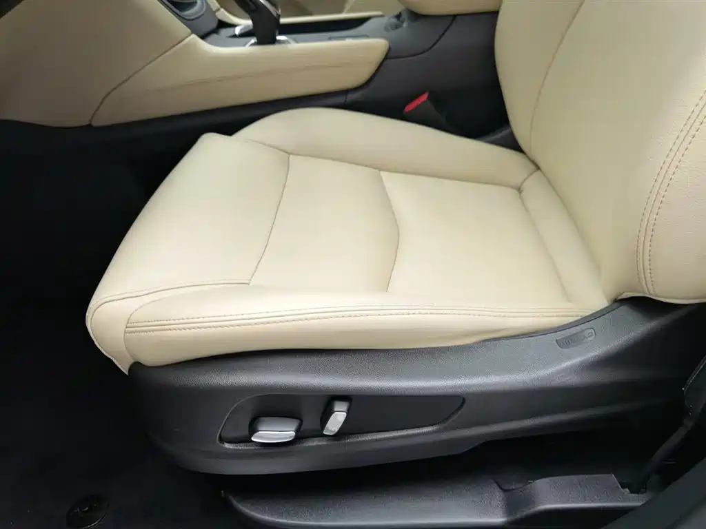 Cadillac XT5 2018 25T Technology фото 20