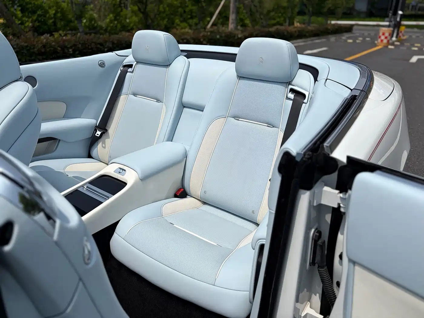 Rolls-Royce Dawn 2018 2018 6.6T Standard