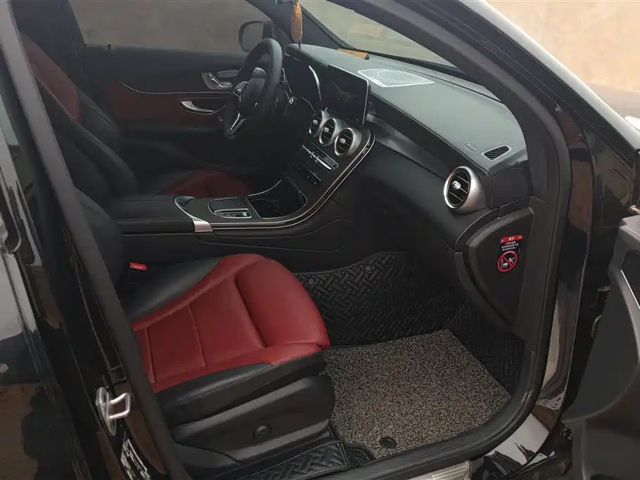 Mercedes-Benz GLC Coupe 2021 GLC 300 4MATIC Coupe SUV фото 8