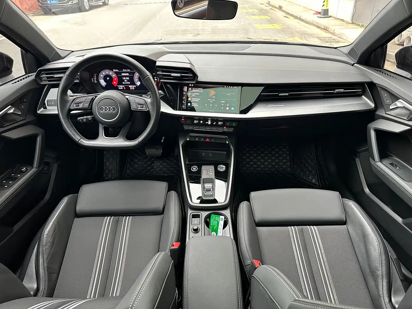 Audi A3 2023 Facelift A3L Limousine 35 TFSI Fashion Sport фото 14