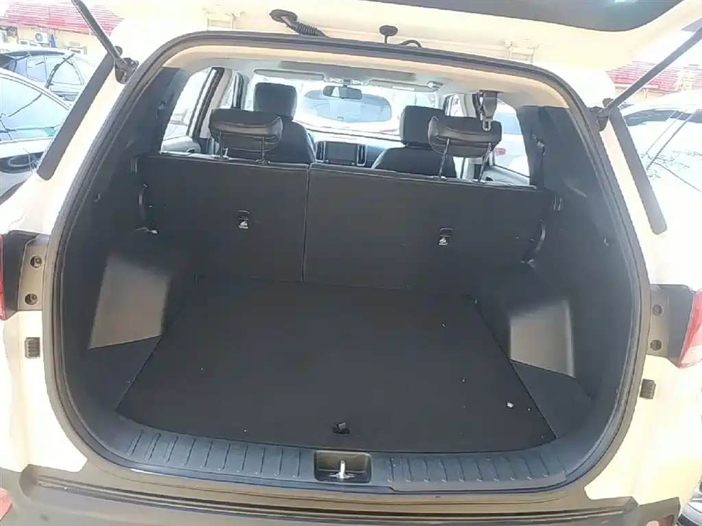 Hyundai Beijing Hyundai ix35 2019 2.0L Automatic 2WD Zhiyong·Enjoy China V фото 19