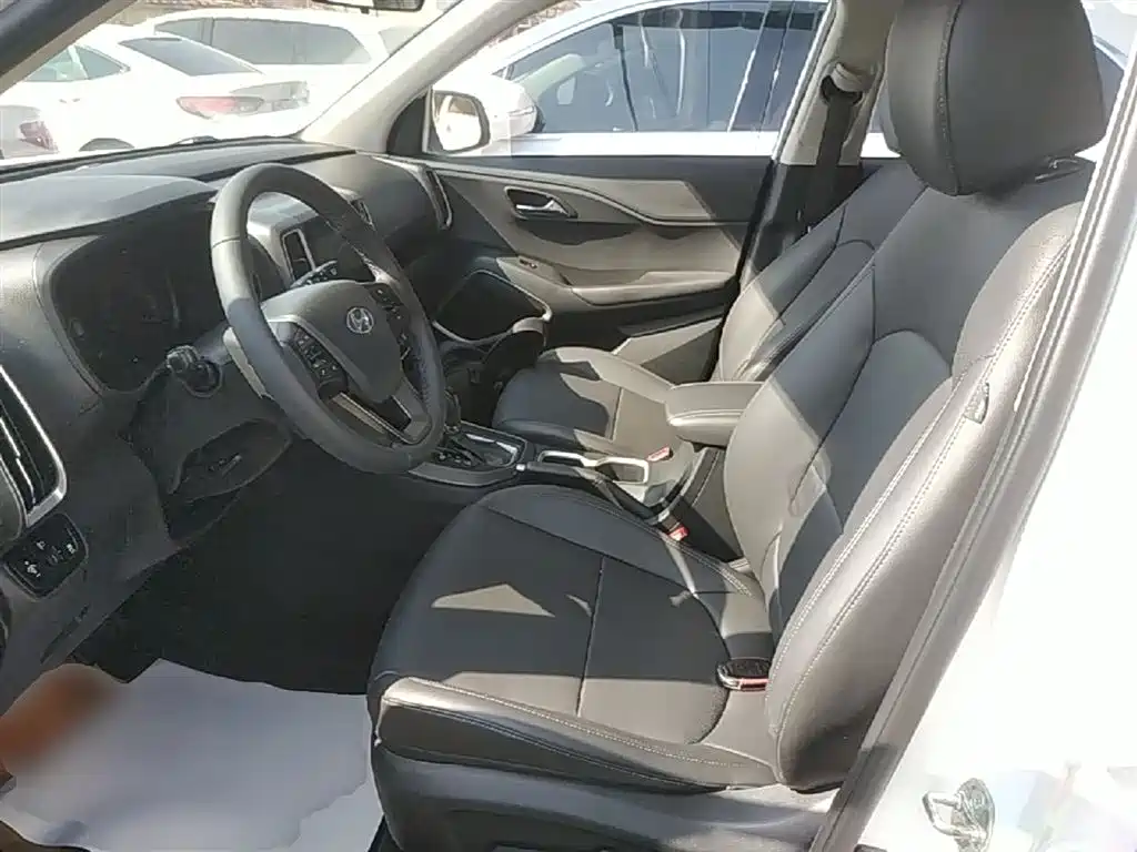 Hyundai Beijing Hyundai ix35 2019 2.0L Automatic 2WD Zhiyong·Enjoy China V фото 15