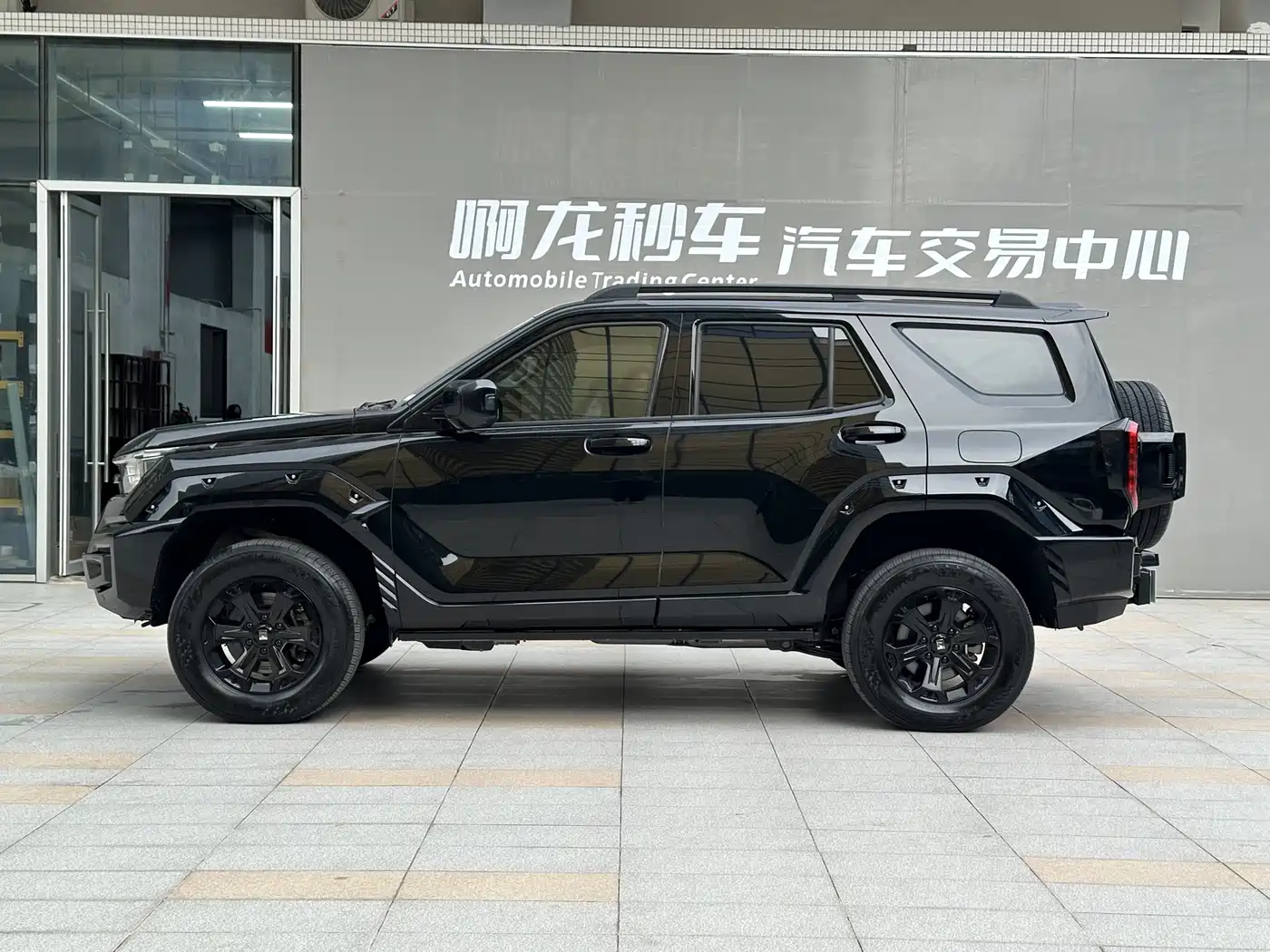 Tank 400 New Energy 2024 Hi4-T Off-Road Edition фото 18
