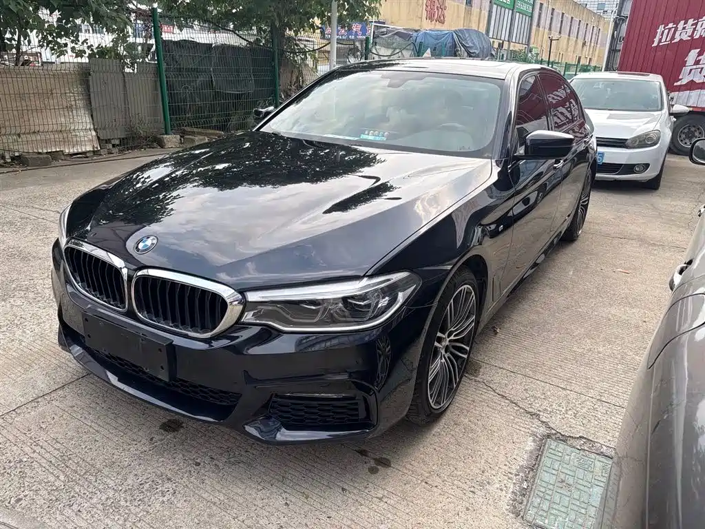 BMW 5 Series 2018 Facelift 530Li Leading M Sport Package