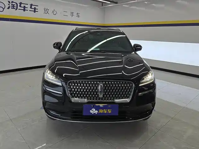 Lincoln Adventurer 2021