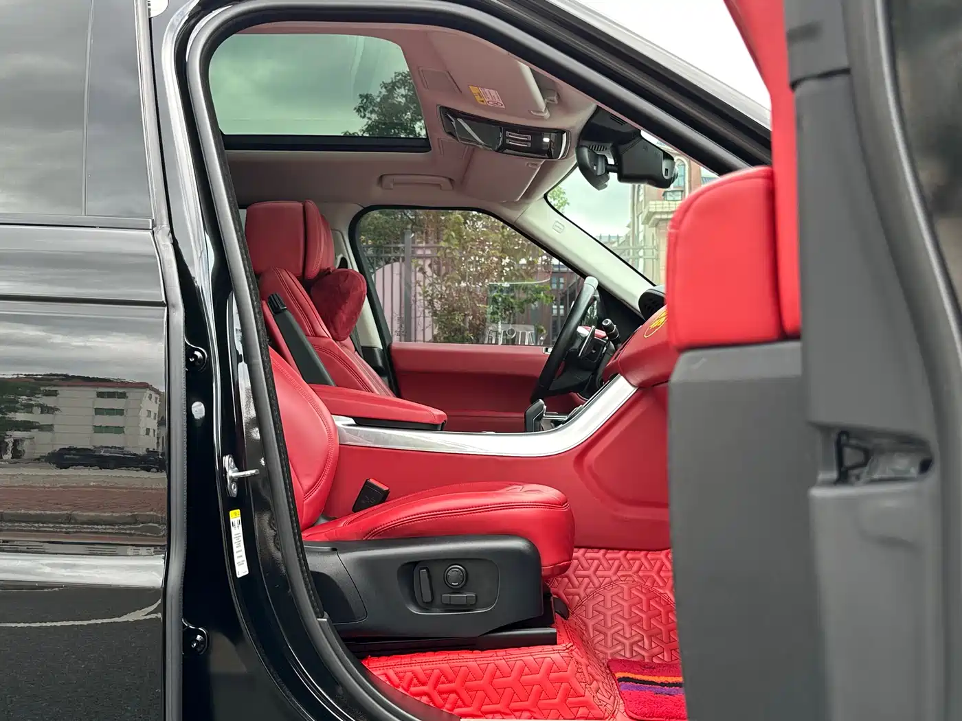 Land Rover Range Rover Sport 2020 3.0 L6 HSE DYNAMIC фото 15