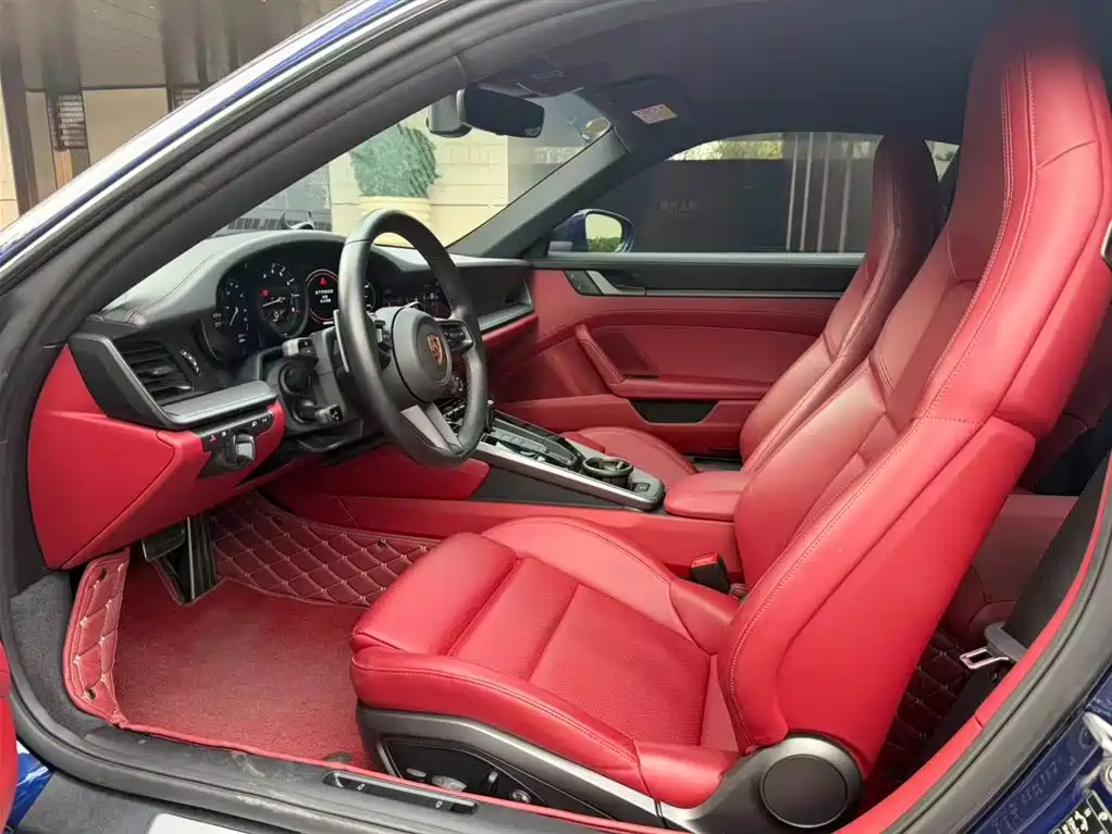 Porsche 911 2023 Carrera 3.0T фото 6