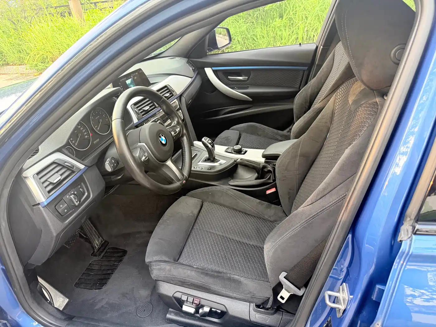 BMW 3 Series 2018 320i M Sport Package фото 4