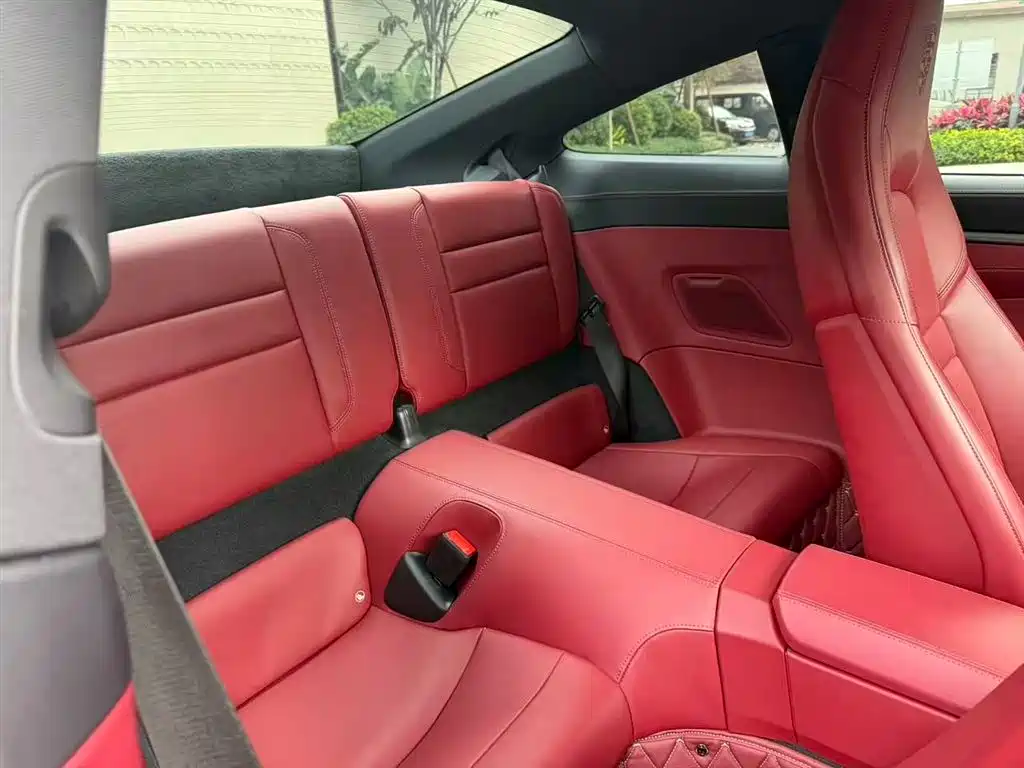 Porsche 911 2023 Carrera 3.0T фото 8