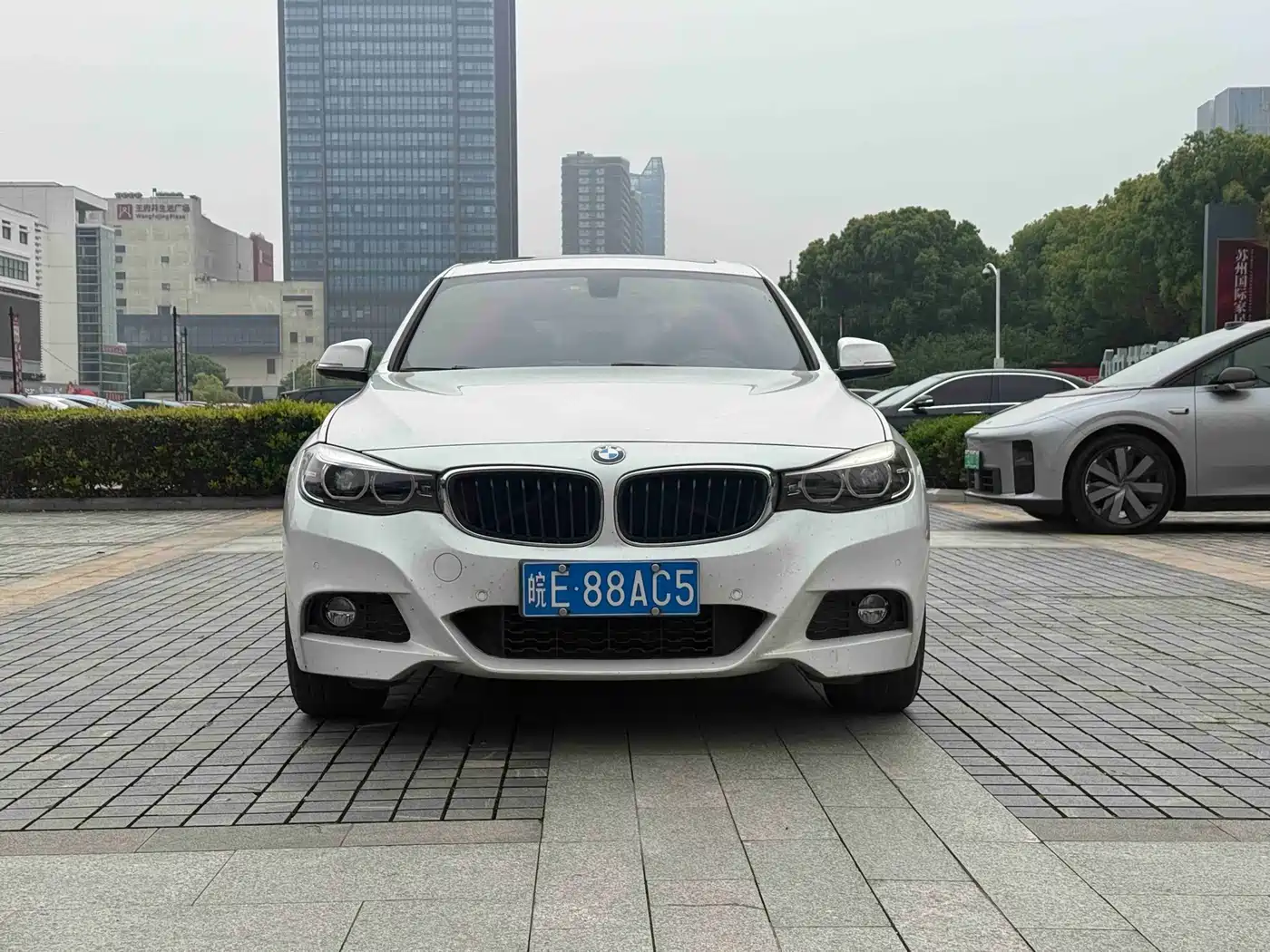 BMW 3 Series GT 2019 320i M Sport Model фото 2
