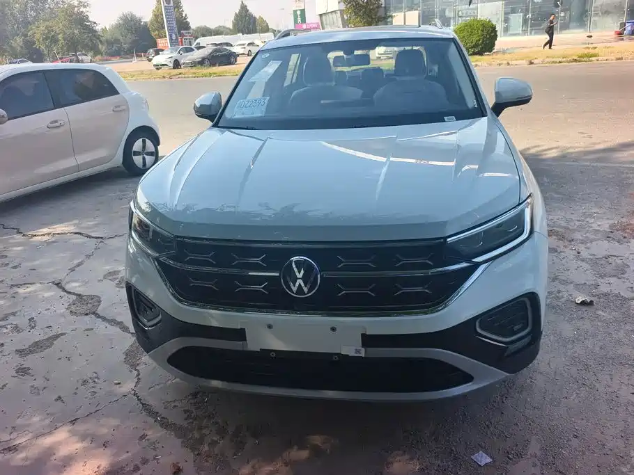 Volkswagen Tayron 2026 2025 Shared Joy 300TSI