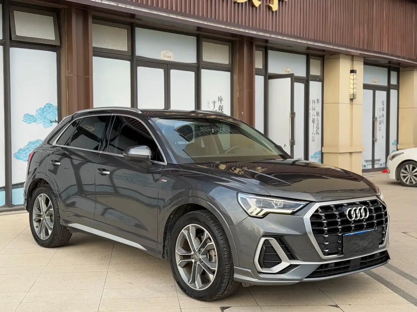Audi Q3 2020 40 TFSI Fashion Dynamic фото 2