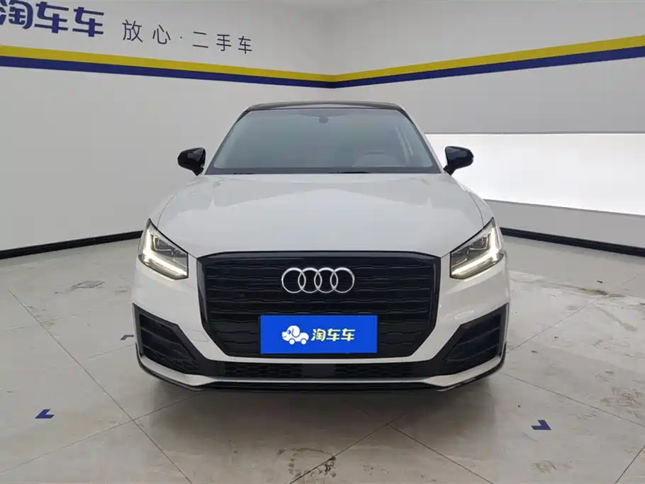 Audi Q2L 2018 35 TFSI Launch Exclusive Edition China VI фото 2