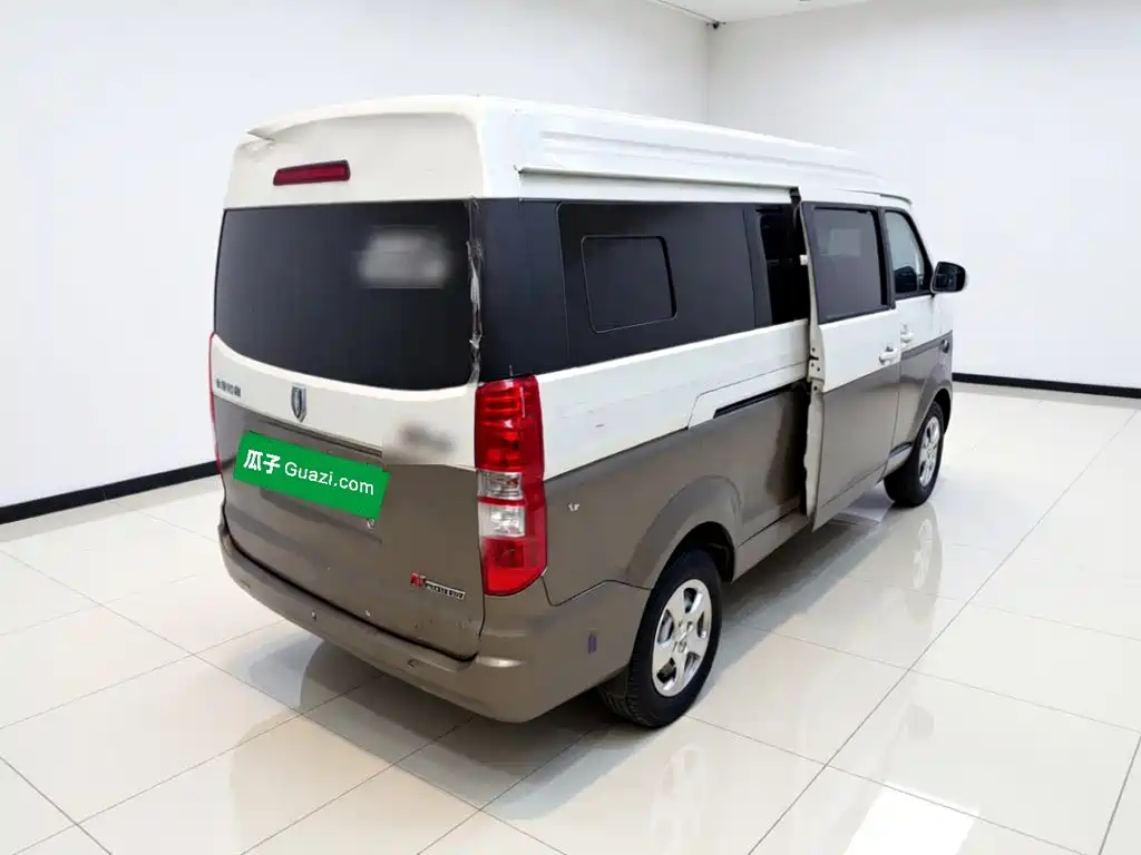 Jinbei New Hiace X30L 2021 2021 1.5L Fortune Central Air Conditioning Version Passenger Vehicle China VI SWC15M