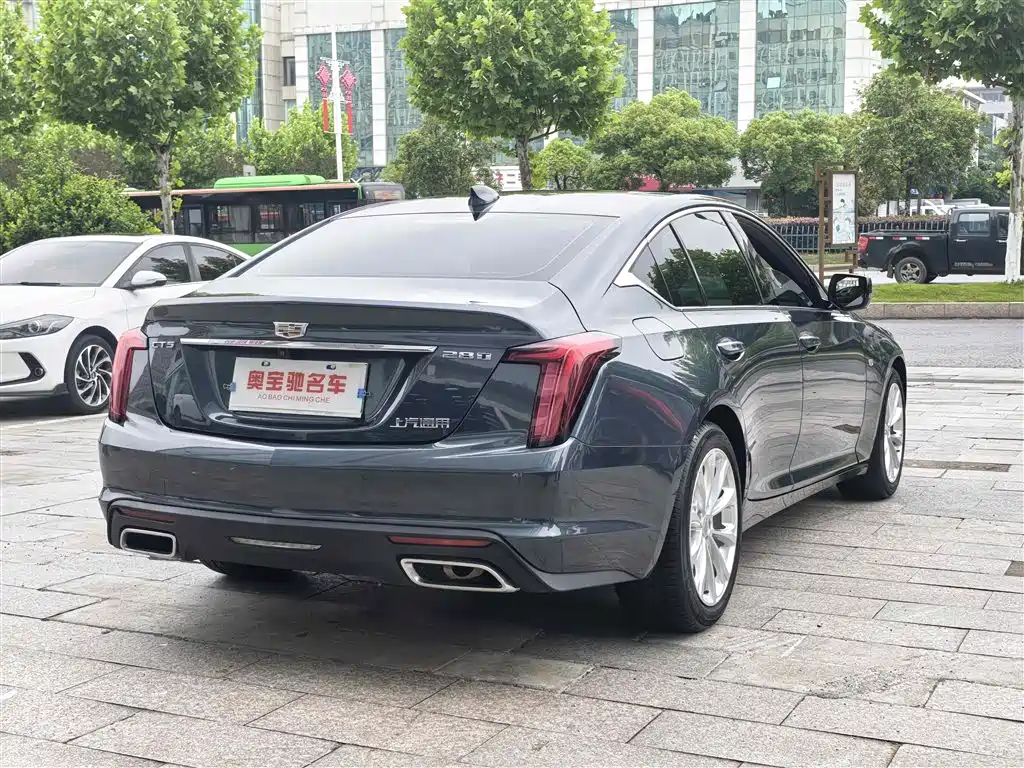 CADILLAC CT5