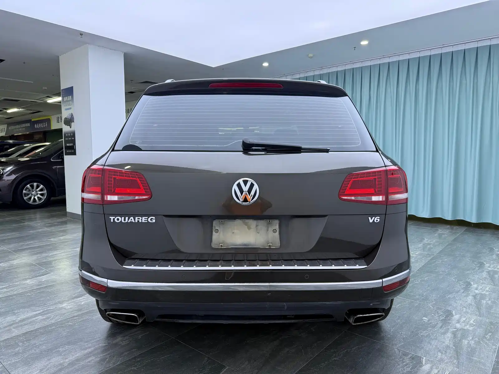 Фото 12 - Volkswagen Touareg