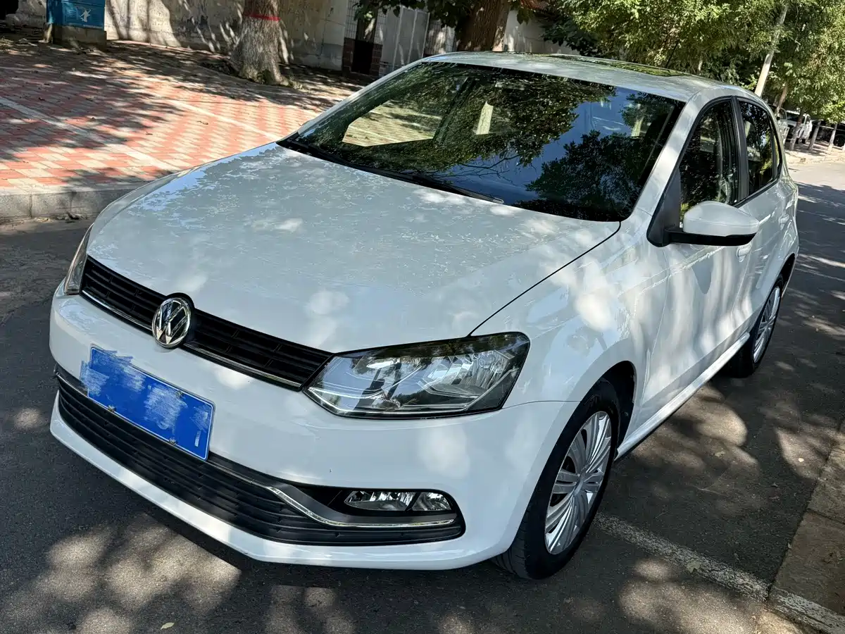 Volkswagen Polo 2016 2016 1.6L Automatic Comfort