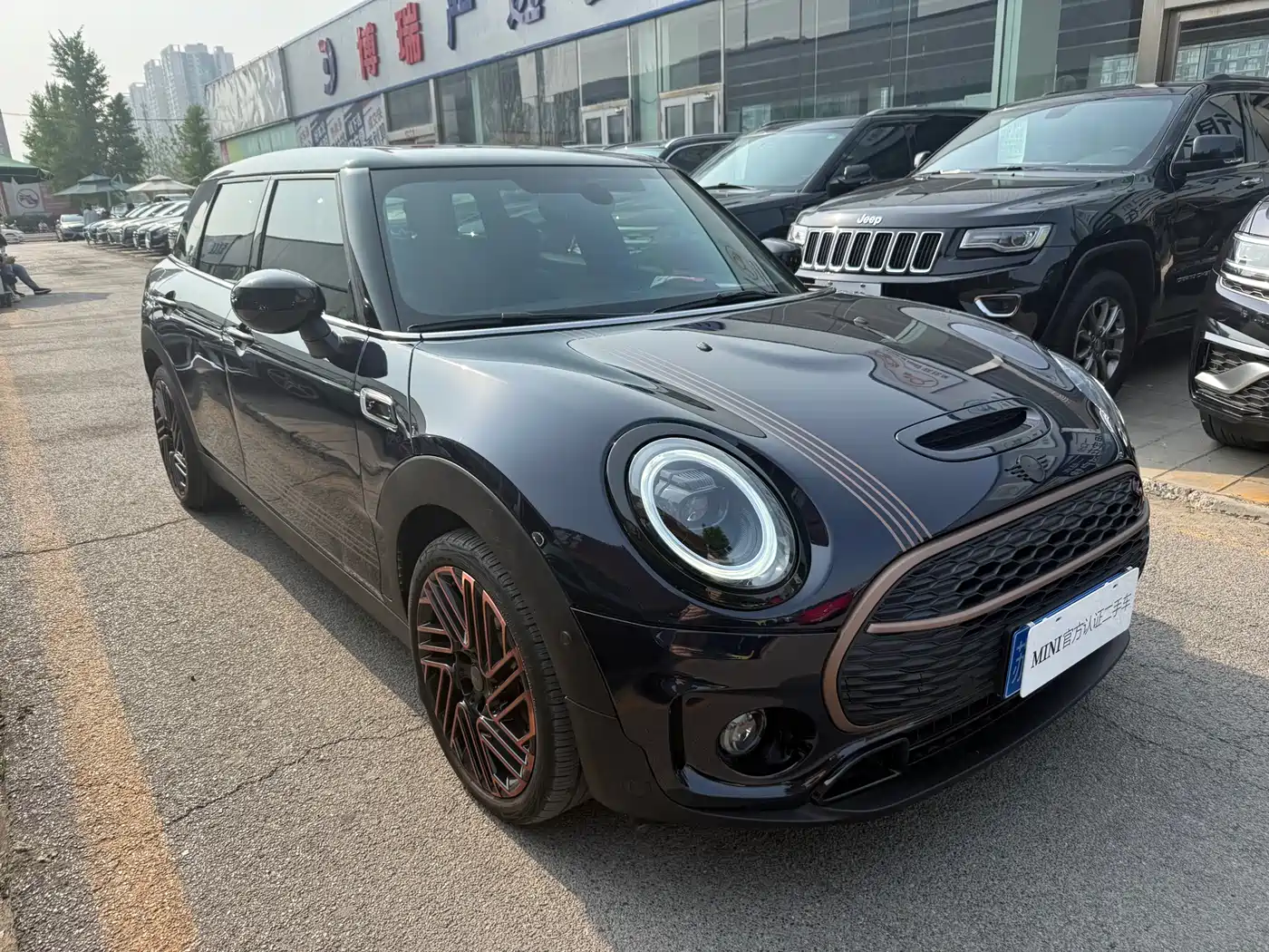MINI CLUBMAN 2023 Final Edition The Last Gentleman Commemorative Edition фото 3