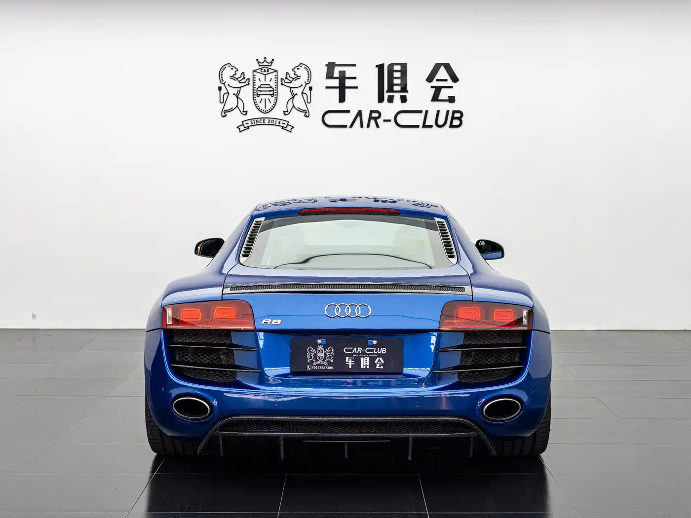 Audi R8 2010 5.2 FSI quattro фото 4