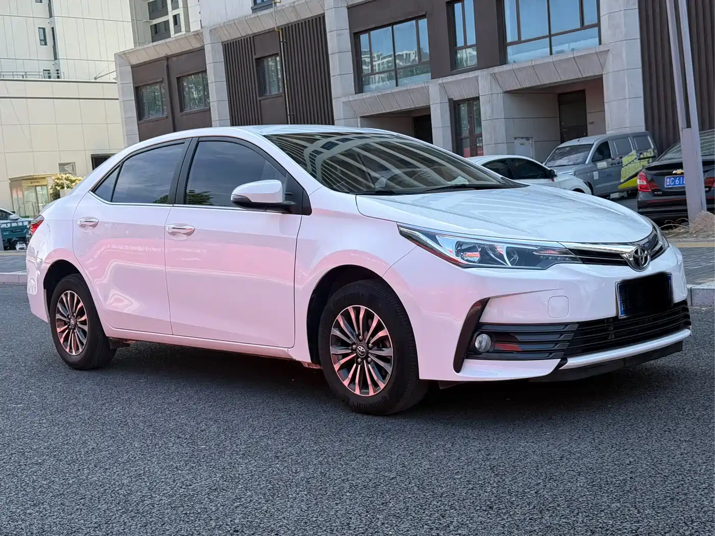 Toyota Corolla 2018 1.2T S-CVT GL Smart Edition фото 3