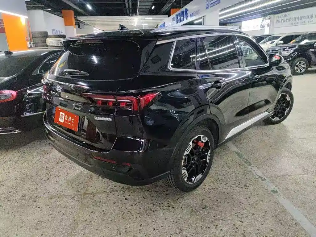 Ford Lingrui 2025 2025 EcoBoost 170 Platinum