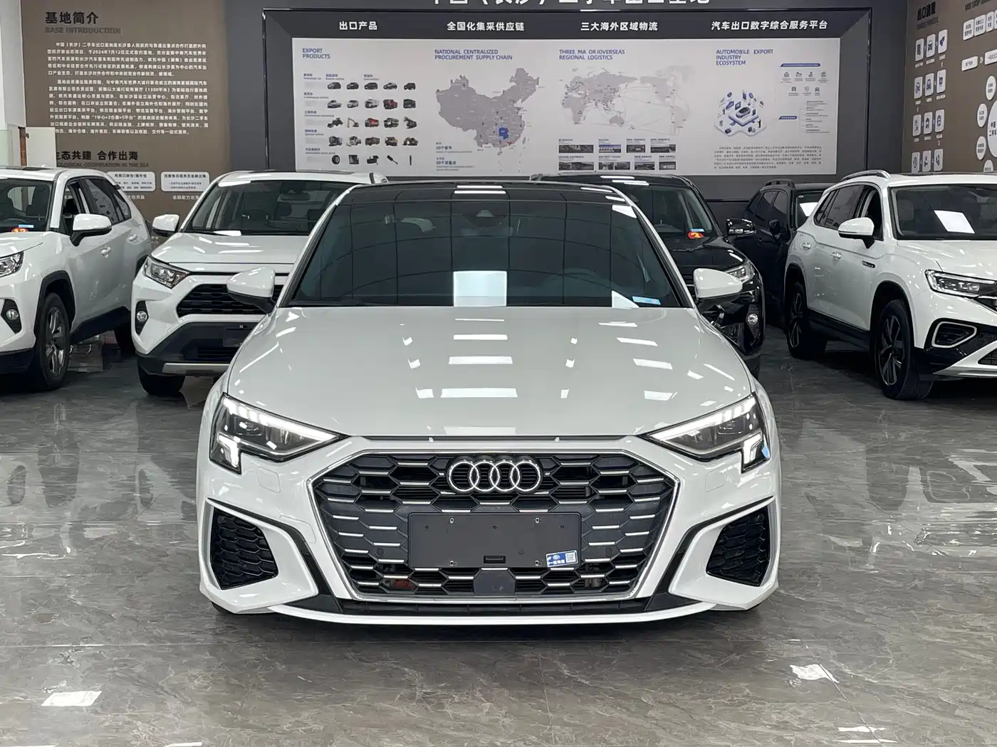 Audi A3 2023 A3L Limousine 35 TFSI Fashion Sport фото 2