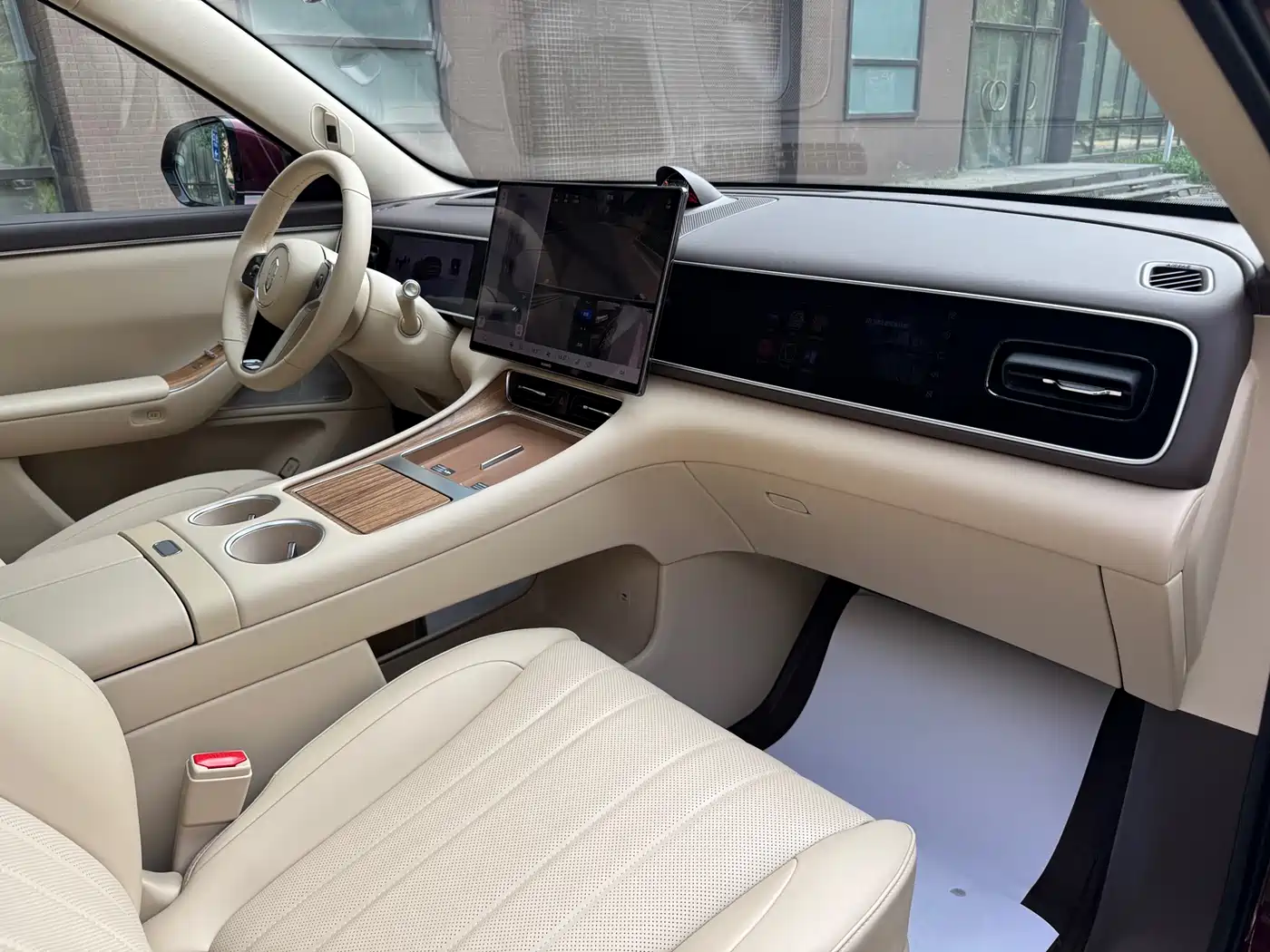 AITO Wenjie AITO M7 2026 Extended Range Ultra AWD 5-Seater фото 9