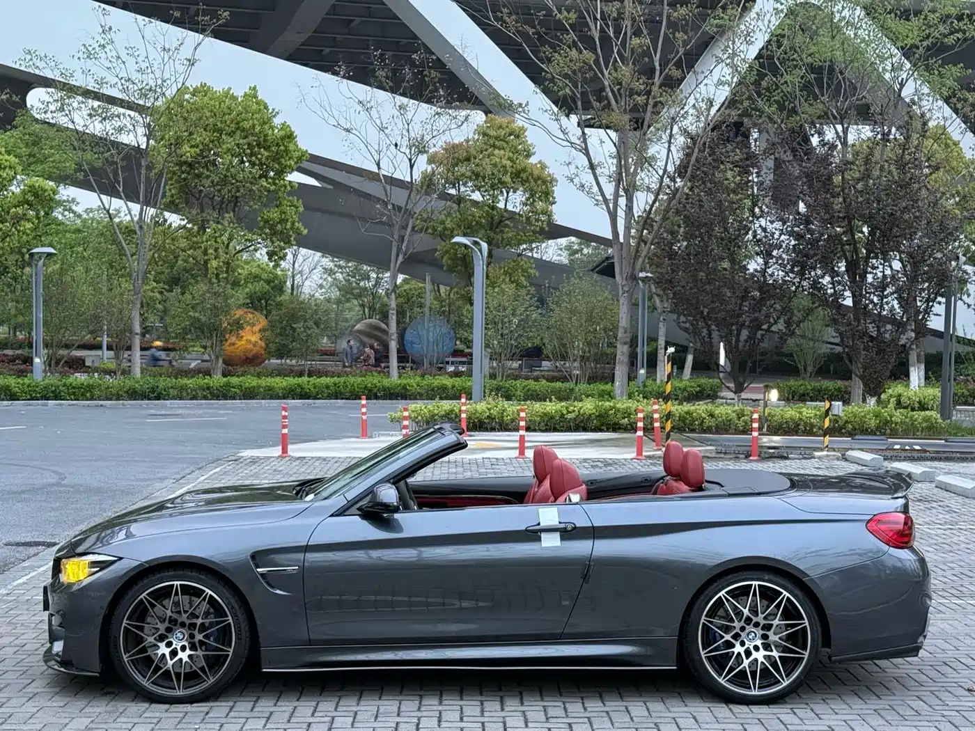 BMW M4 2018 M4 Convertible Coupe Fans Limited Edition фото 21
