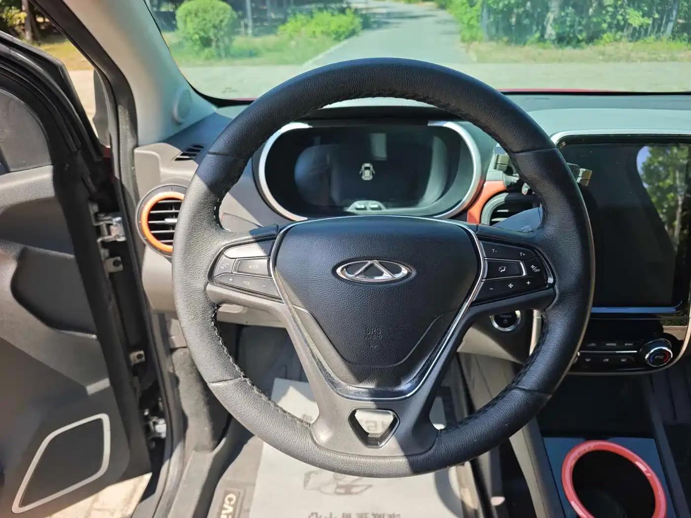 QQ New Energy Little Ant 2019 2019 4-Seater Smart Enjoy Edition 35kWh