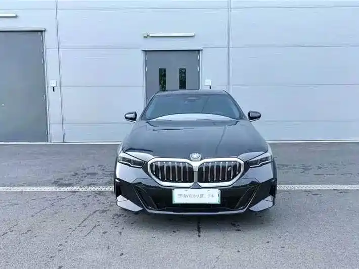 BMW i5 2025 2025 eDrive 35L M Sport Package