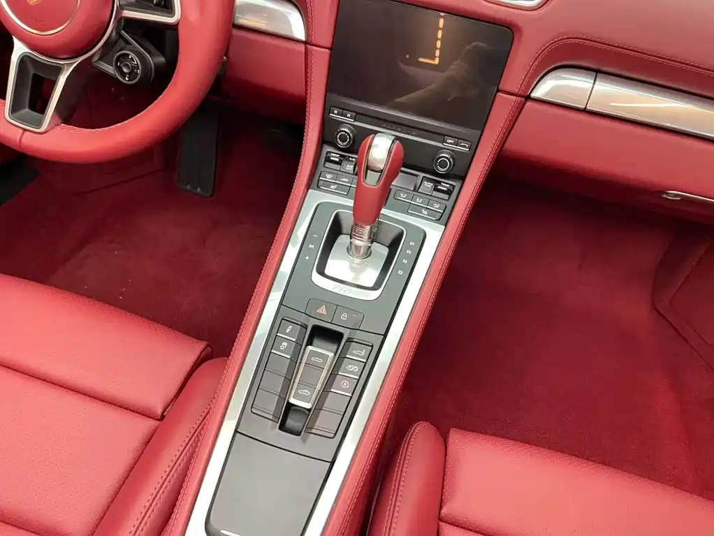 Porsche 718 2025 2022 Boxster 2.0T