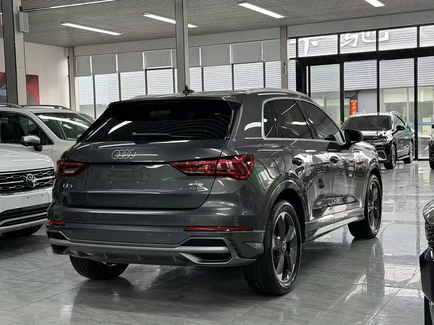 Audi Q3 2022 35 TFSI Fashion Dynamic фото 12
