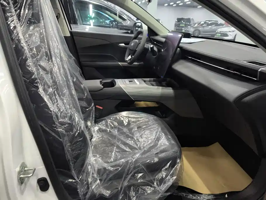 Changan Qiyuan A05 2026 2025 Model True Fragrance Edition 145 Surpass