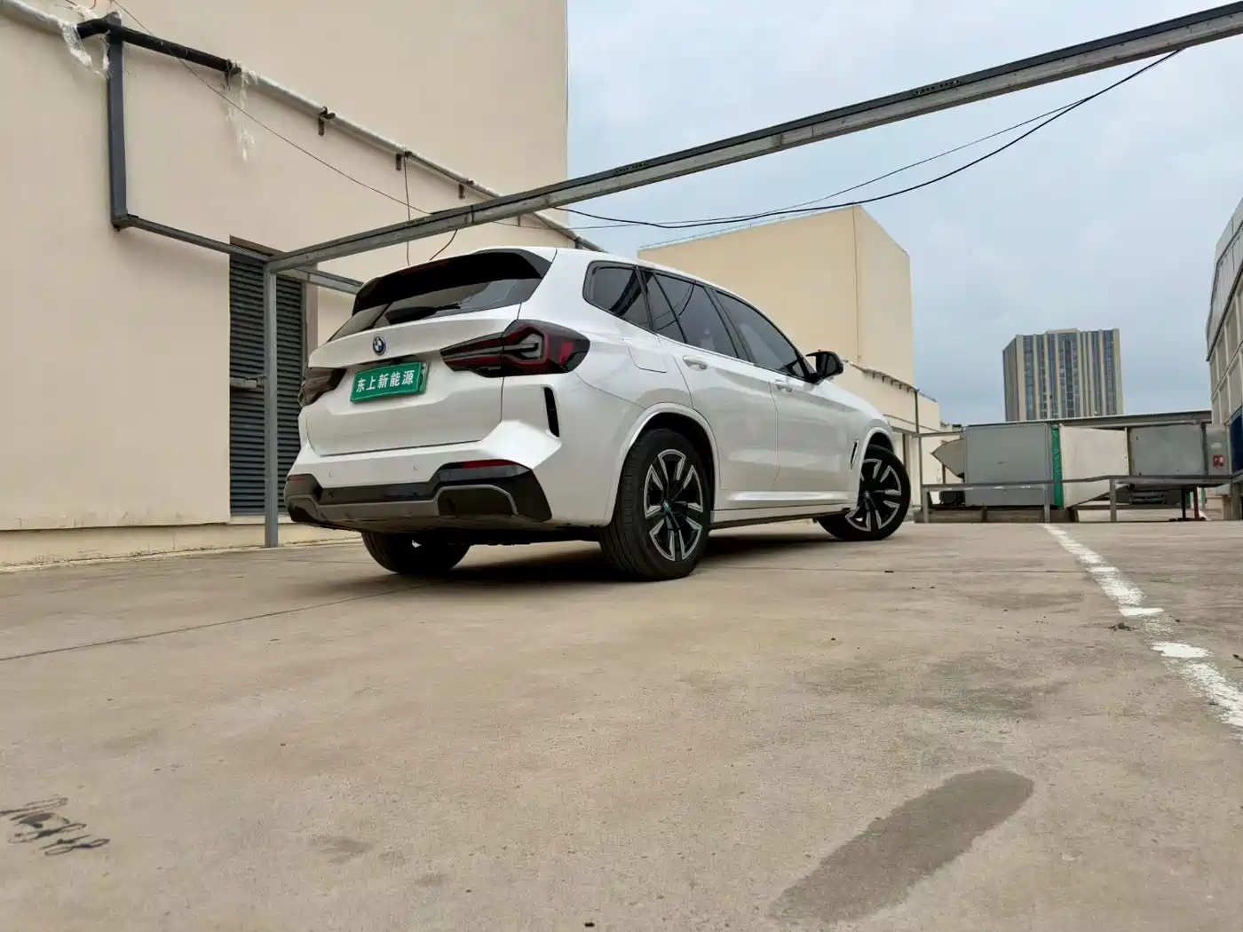 BMW iX3 2025 2024 Leading Edition