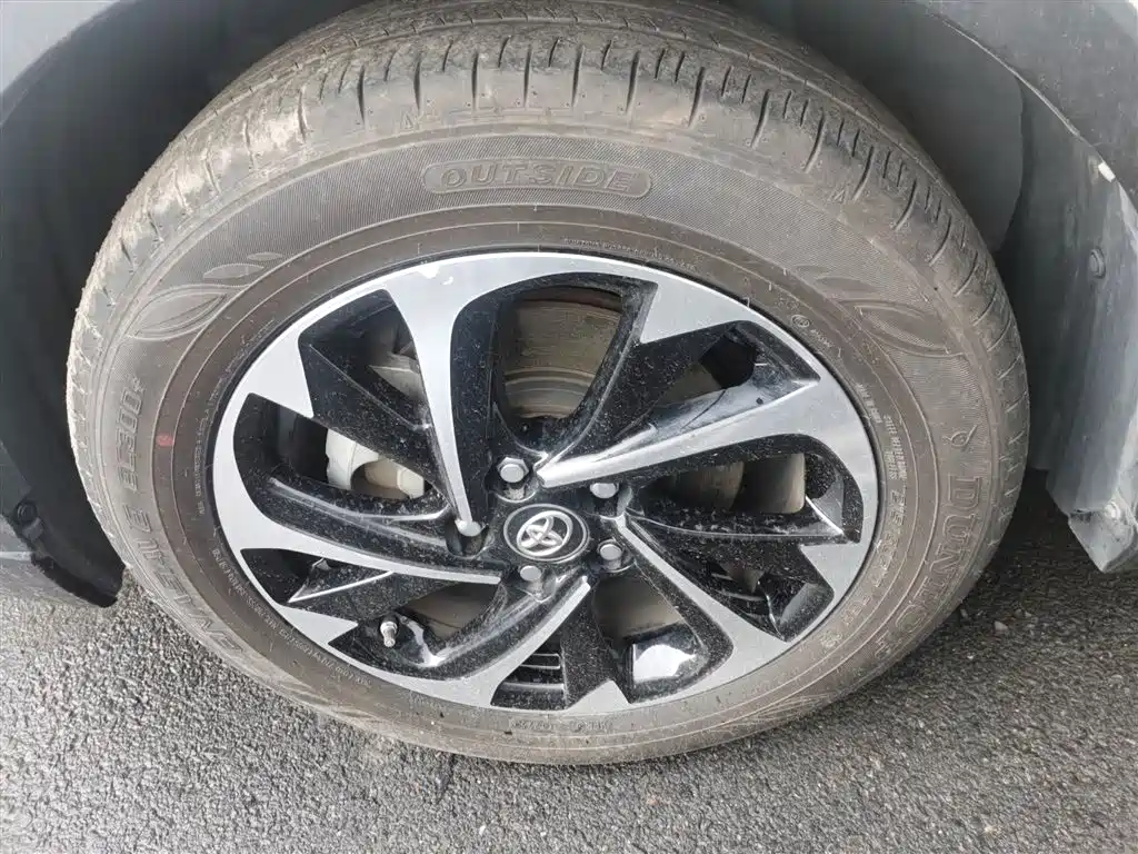 Toyota IZOA 2018 2.0L Yichi Edition China V фото 17