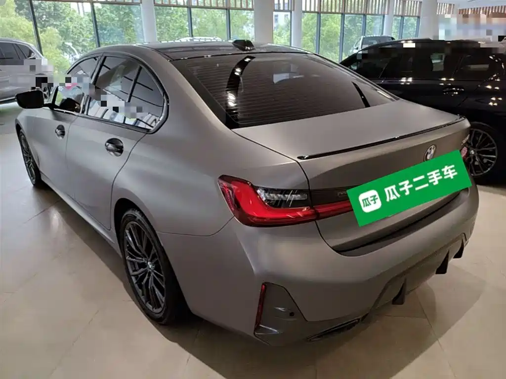 BMW 3 Series 2024 325i M Sport Shadowline Package фото 5