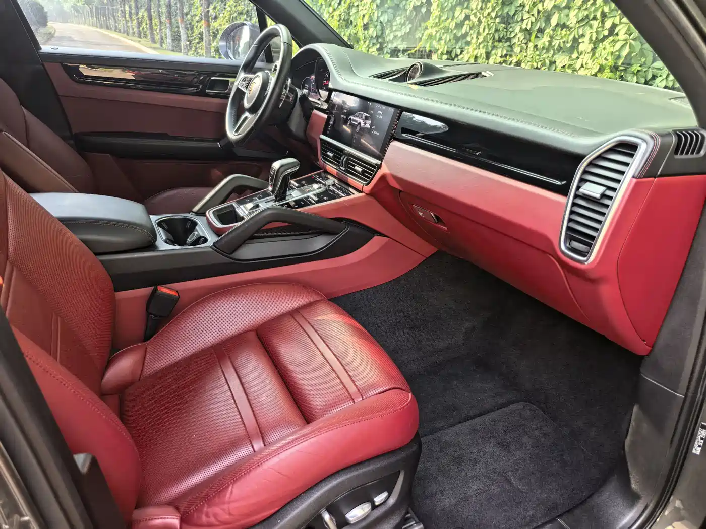 Porsche Cayenne 2019 Cayenne 3.0T фото 16