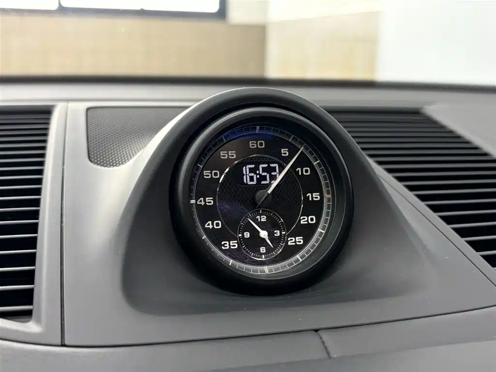 Porsche Macan 2023 Macan GTS 2.9T фото 13