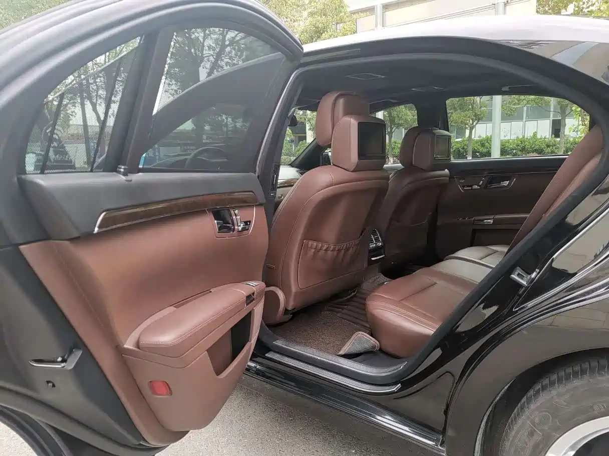 Mercedes-Benz S-Class 2012 S 300 L Premium Grand Edition фото 14