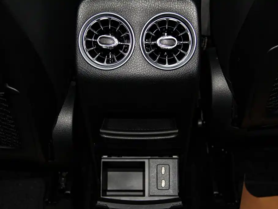 Mercedes-Benz GLB 2024 GLB 200 Dynamic фото 27