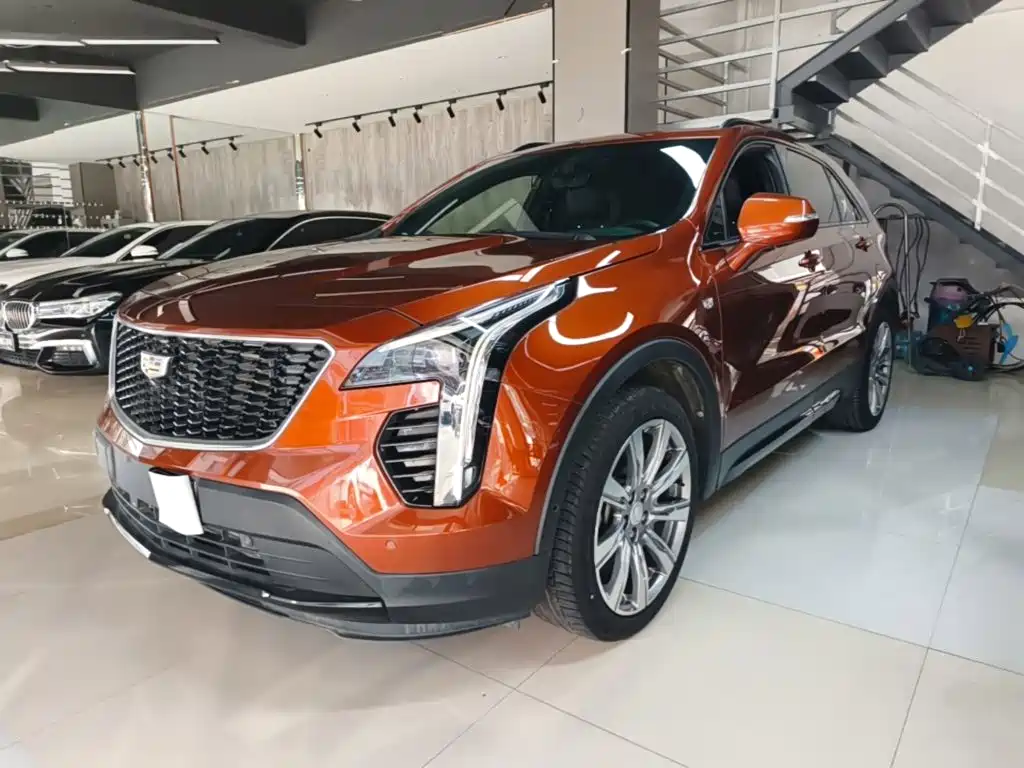 Cadillac XT4 2018 2018 28T AWD Platinum Sport Edition