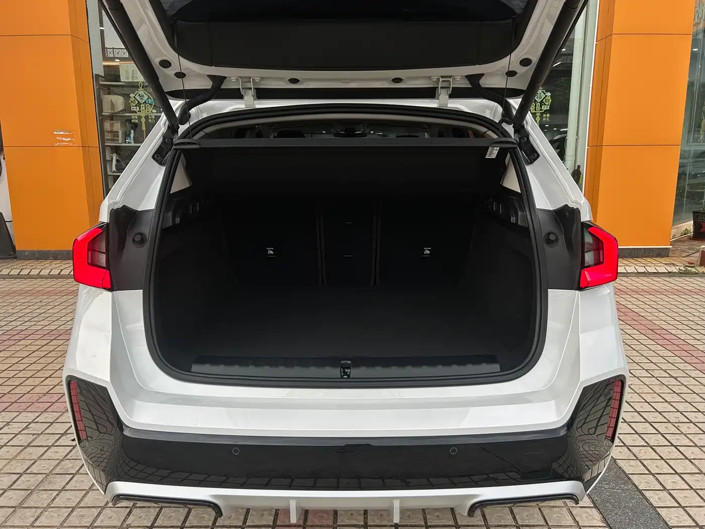 BMW X1 2023 sDrive25Li M Sport Package фото 25